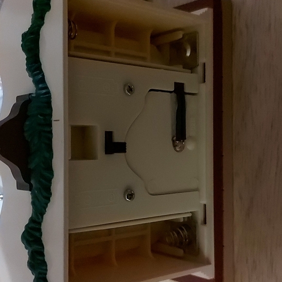 Hallmark The Bearingers Ornament  Set - Picture 10 of 10